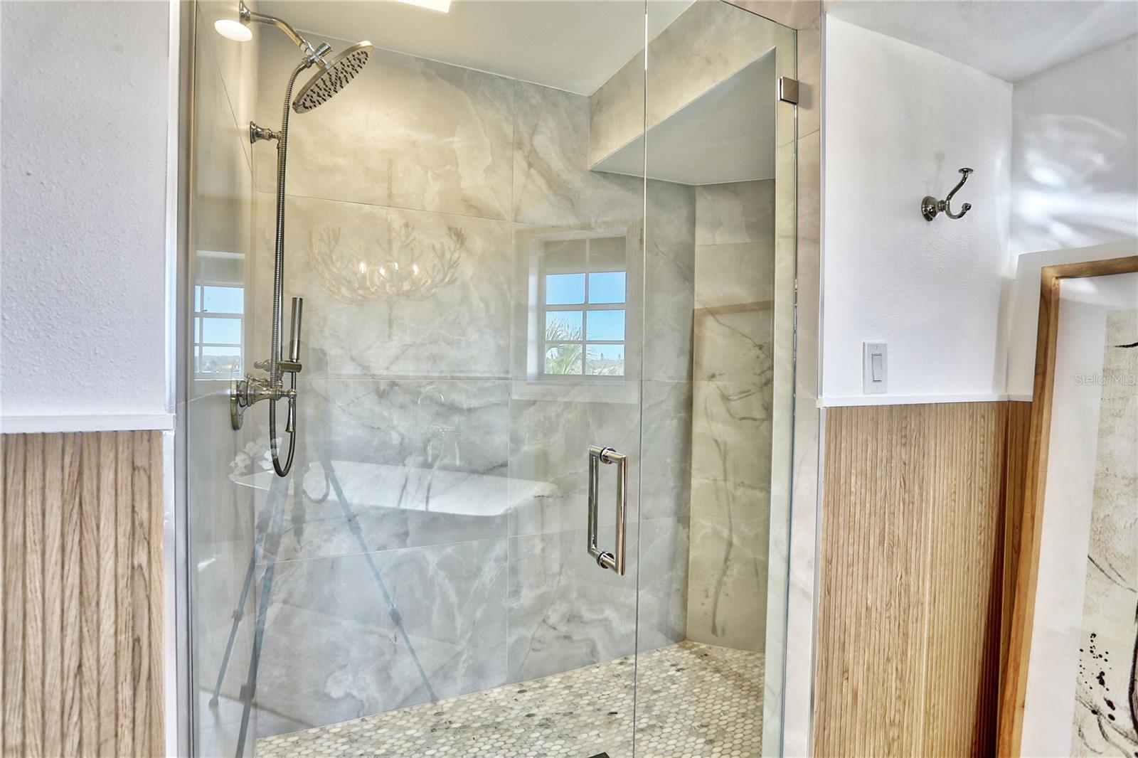 20060 GULF BLVD, INDIAN SHORES, FL, 33785