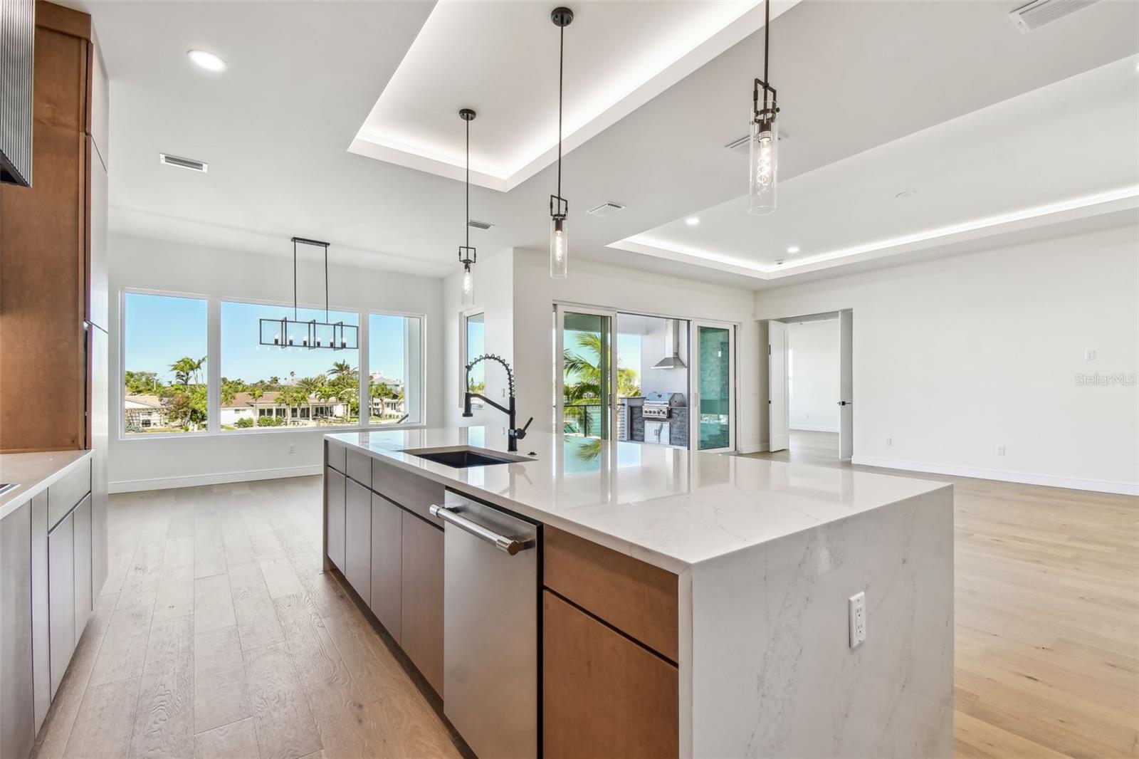 2832 W VINA DEL MAR BLVD, ST PETE BEACH, FL, 33706