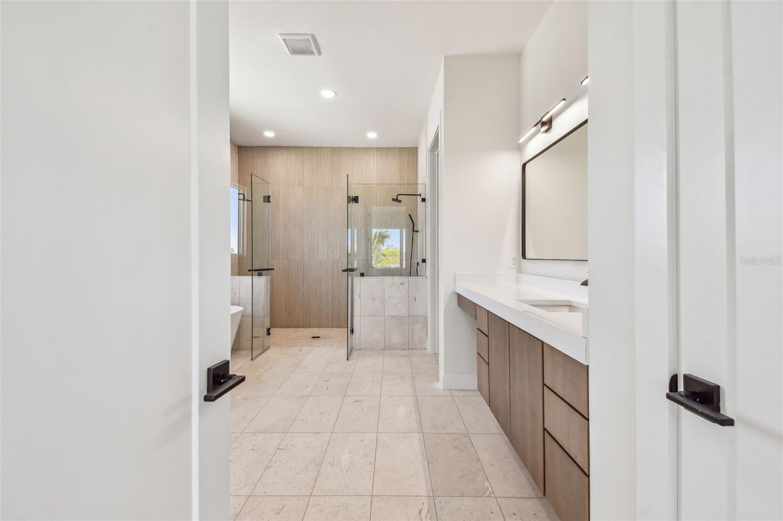 2832 W VINA DEL MAR BLVD, ST PETE BEACH, FL, 33706