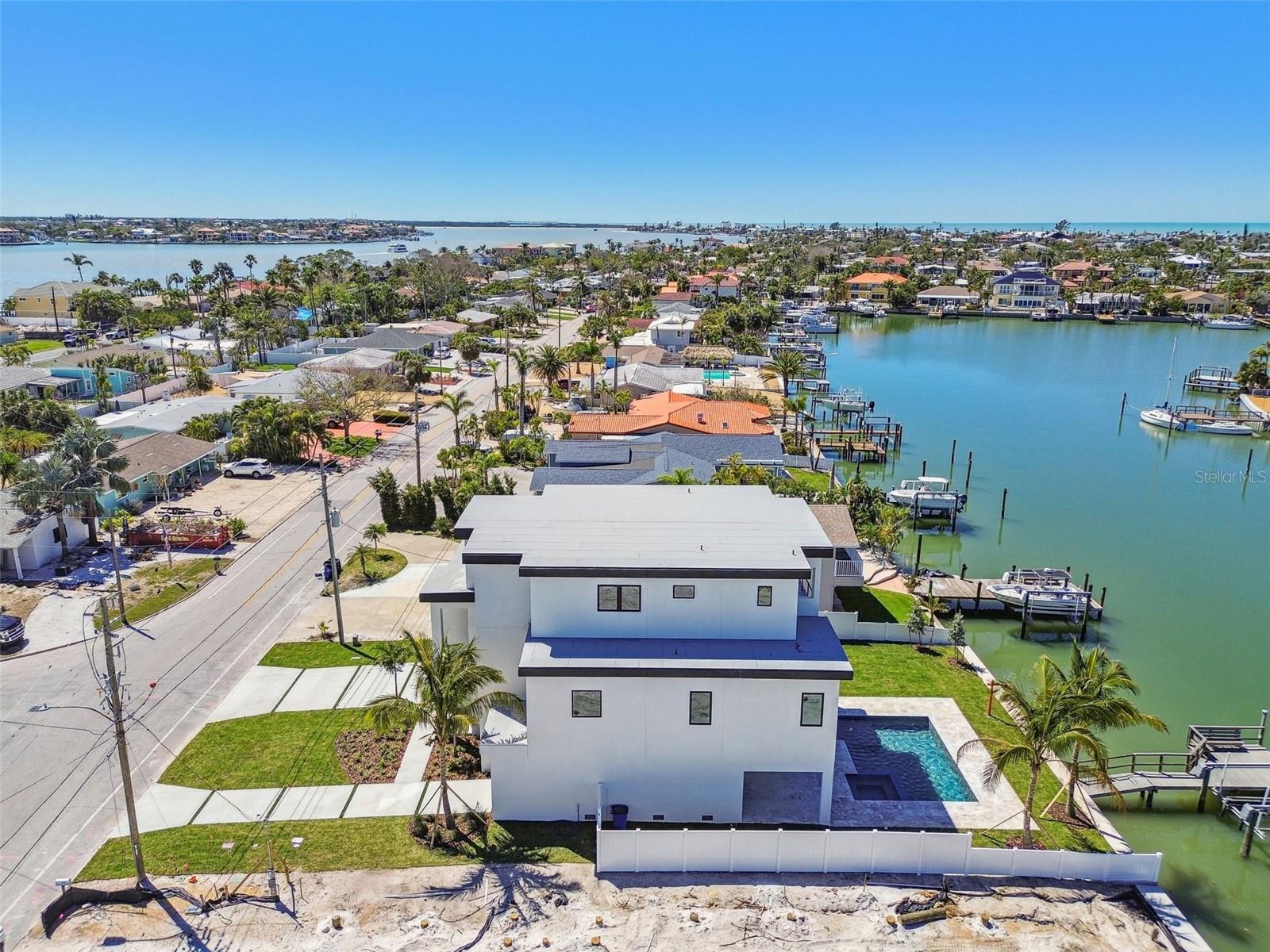 2832 W VINA DEL MAR BLVD, ST PETE BEACH, FL, 33706