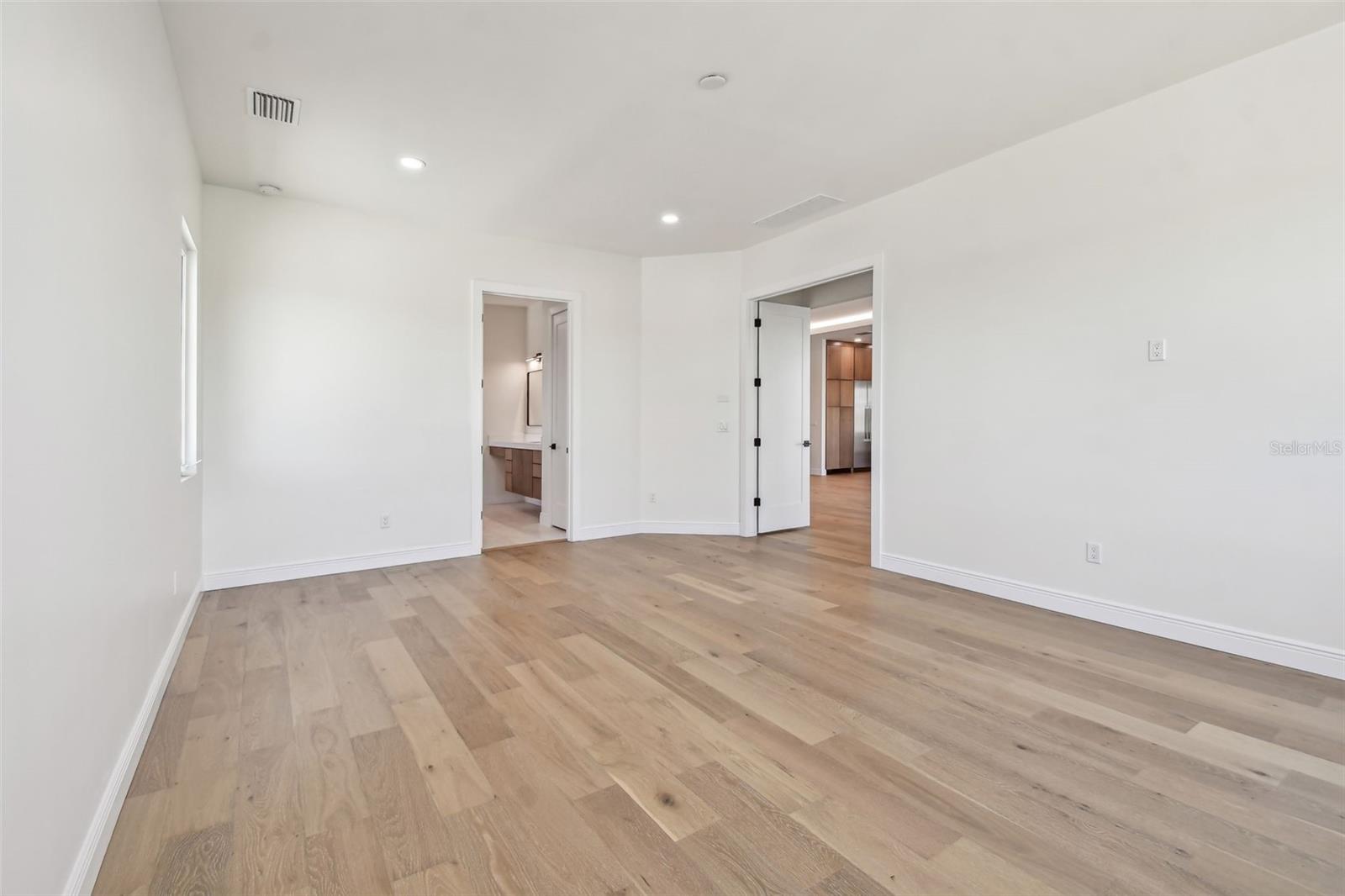 2832 W VINA DEL MAR BLVD, ST PETE BEACH, FL, 33706