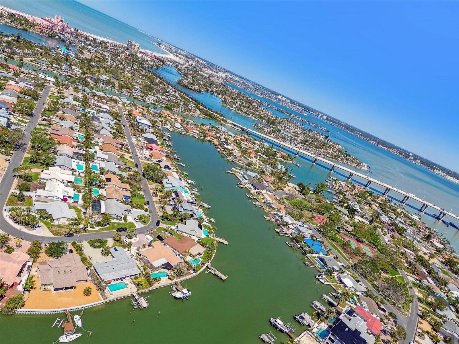 2832 W VINA DEL MAR BLVD, ST PETE BEACH, FL, 33706
