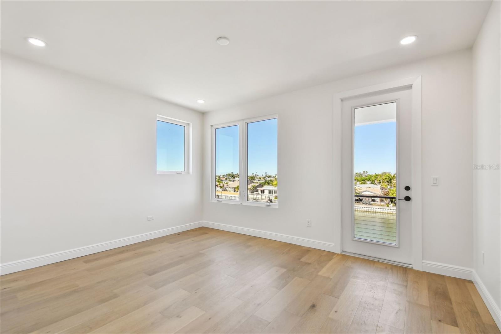 2832 W VINA DEL MAR BLVD, ST PETE BEACH, FL, 33706