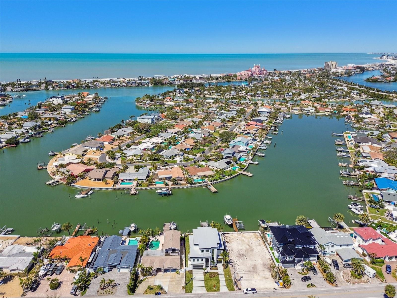 2832 W VINA DEL MAR BLVD, ST PETE BEACH, FL, 33706