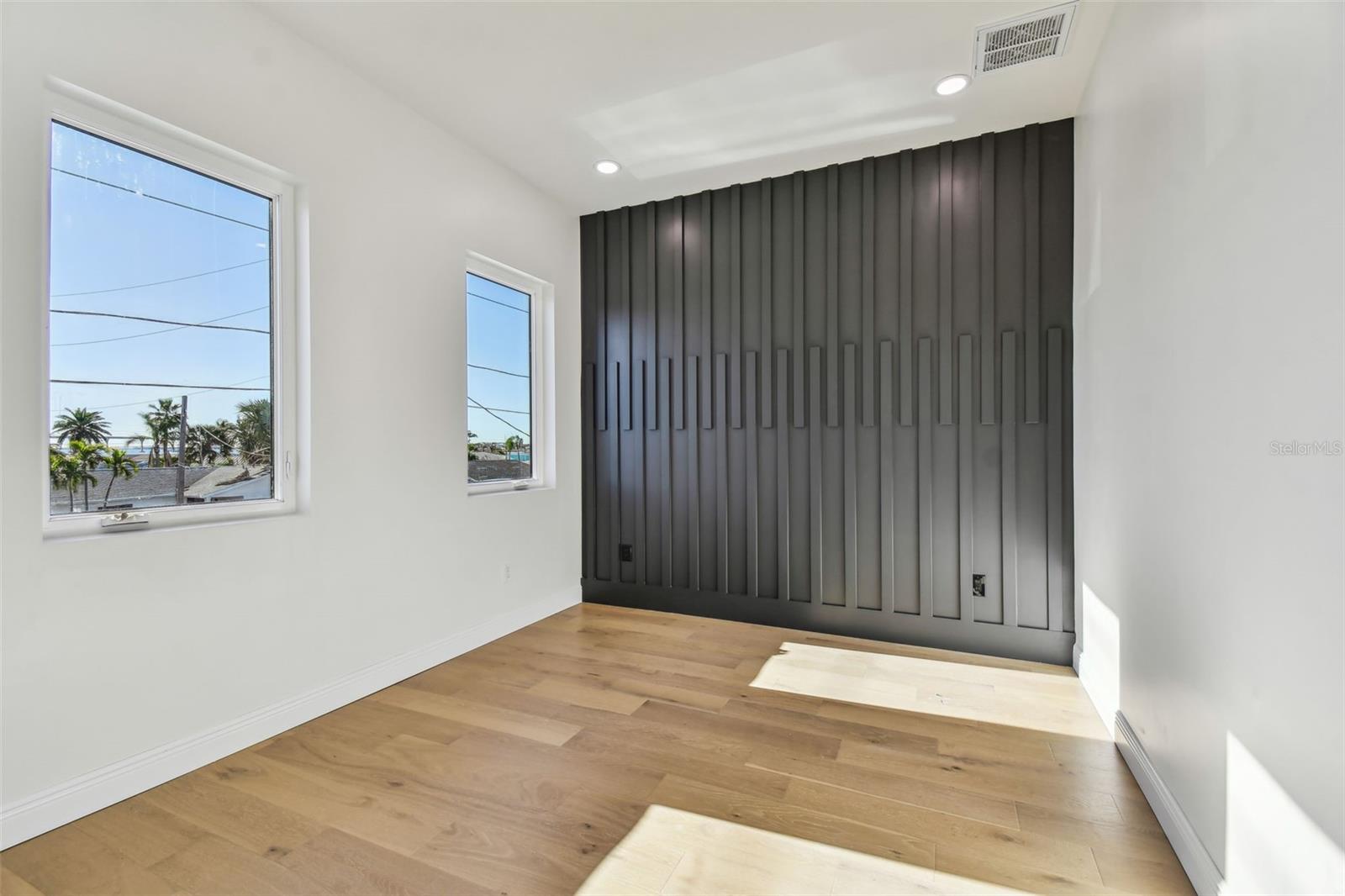2832 W VINA DEL MAR BLVD, ST PETE BEACH, FL, 33706