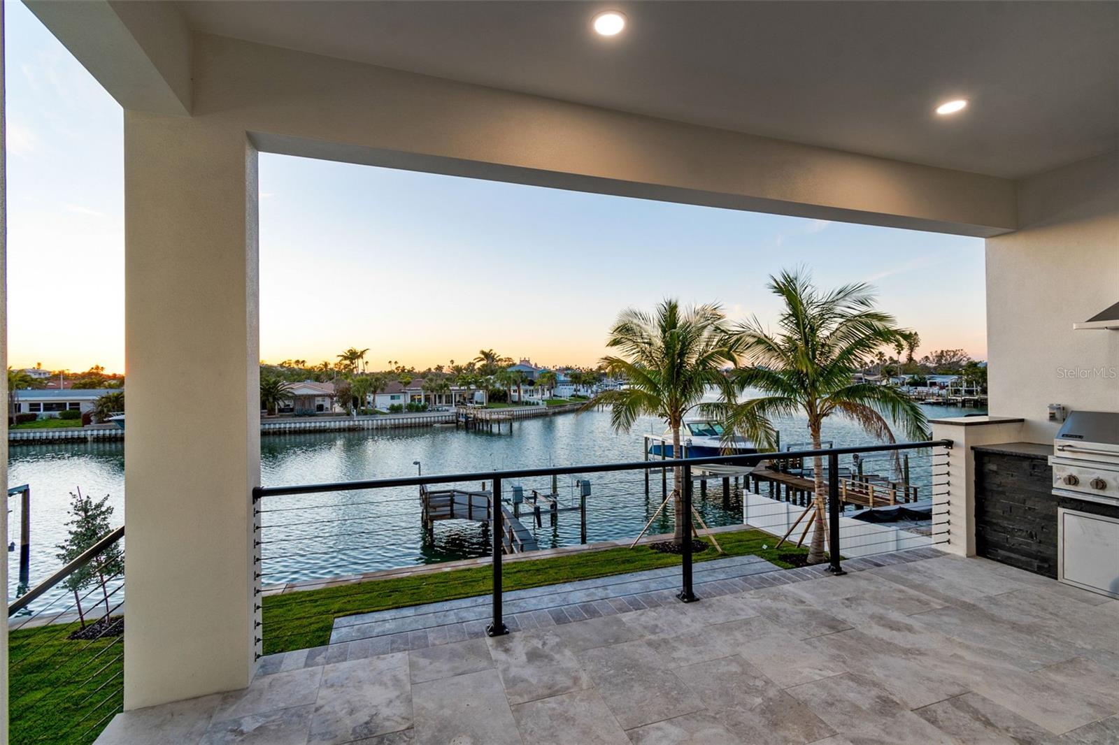 2832 W VINA DEL MAR BLVD, ST PETE BEACH, FL, 33706