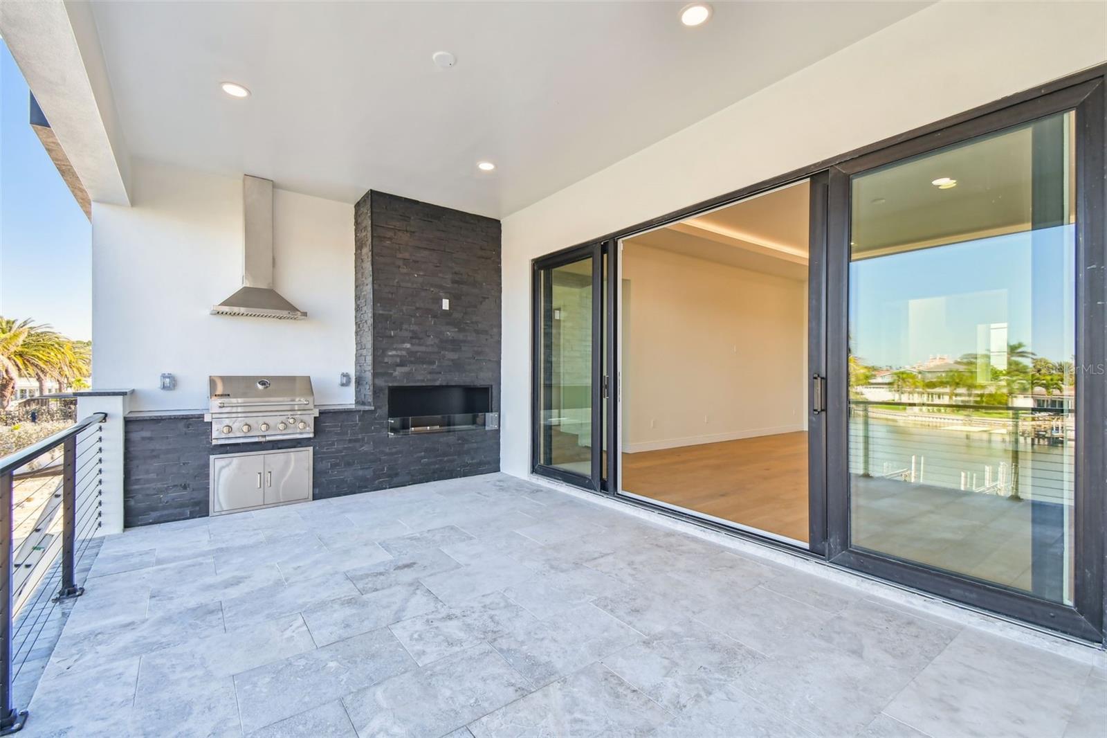 2832 W VINA DEL MAR BLVD, ST PETE BEACH, FL, 33706