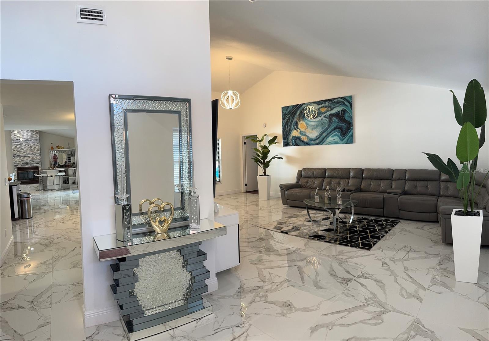 2706 FALLING LEAVES DR, VALRICO, FL, 33596