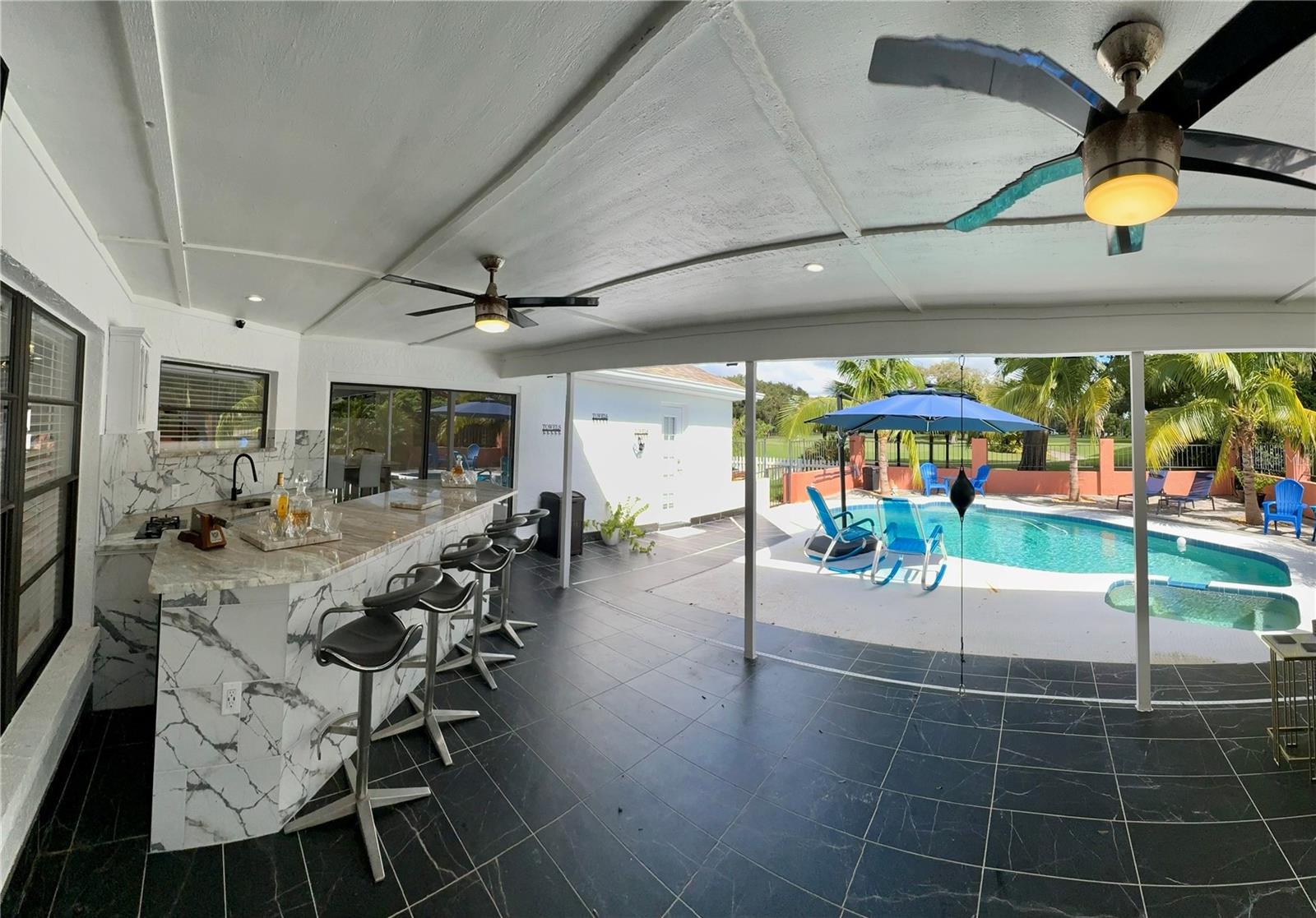 2706 FALLING LEAVES DR, VALRICO, FL, 33596