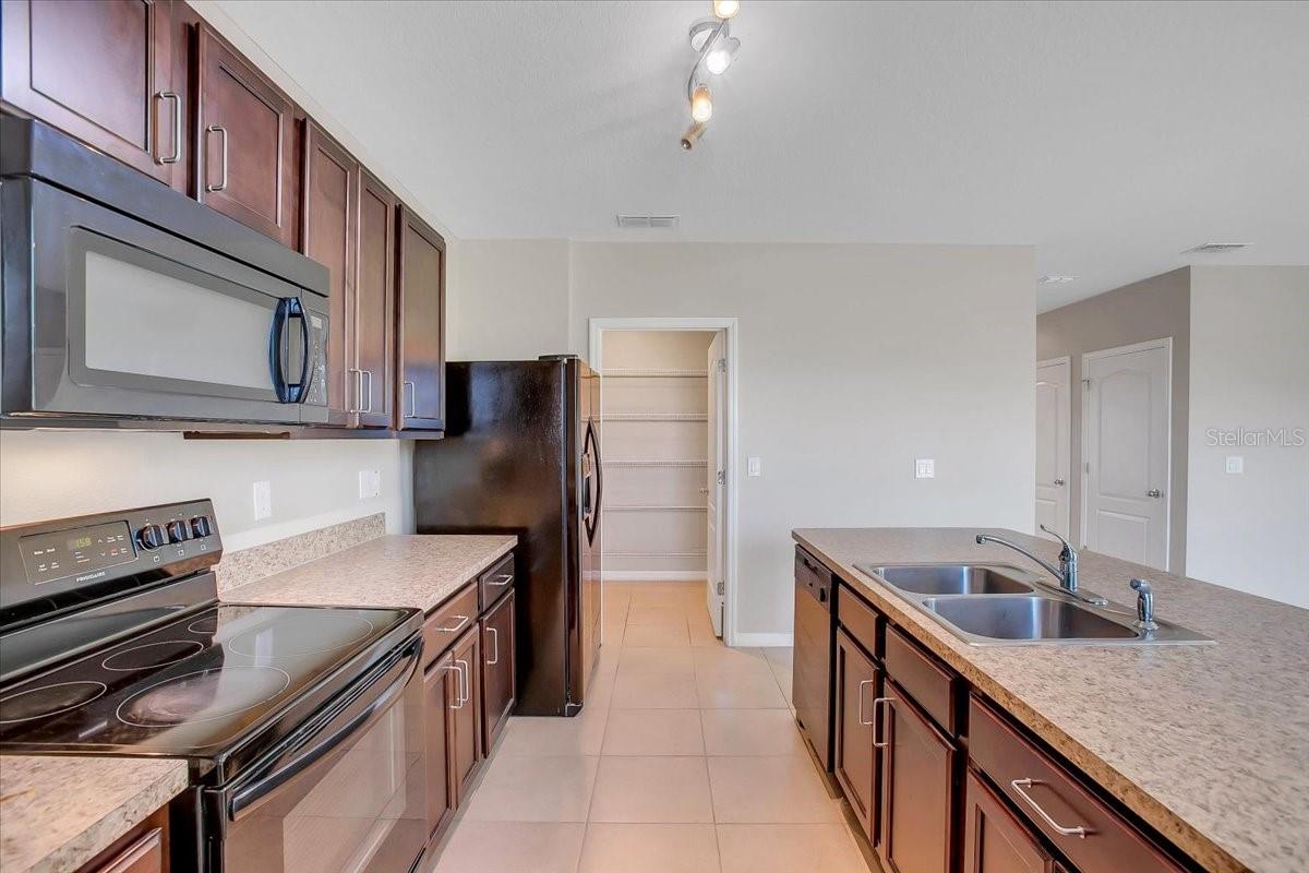 16224 YELLOWEYED DR, CLERMONT, FL, 34714