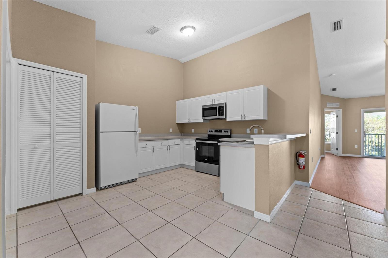 2782 CLUB CORTILE CIR #B, KISSIMMEE, FL, 34746