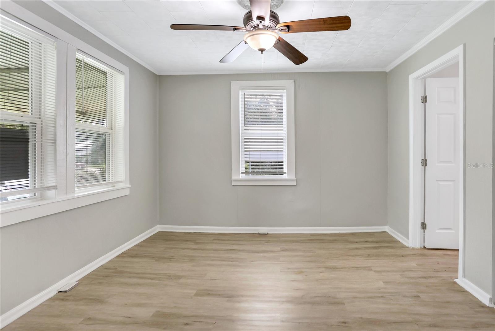 1106 S LOCUST AVE, SANFORD, FL, 32771