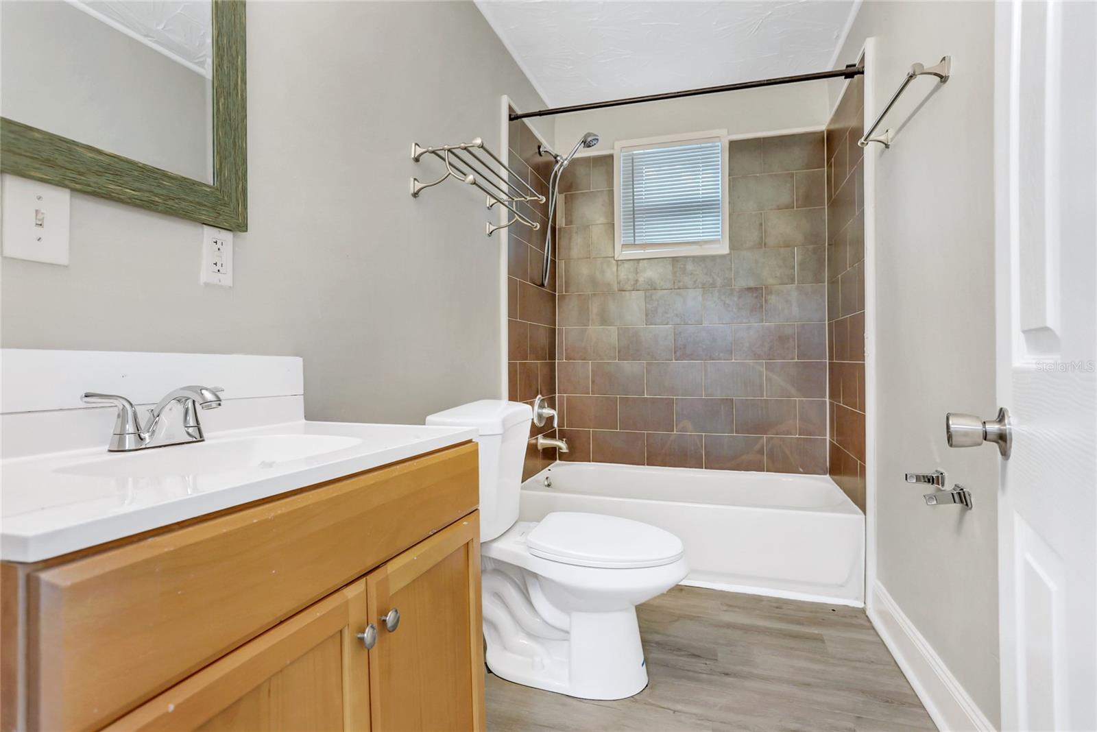 1106 S LOCUST AVE, SANFORD, FL, 32771