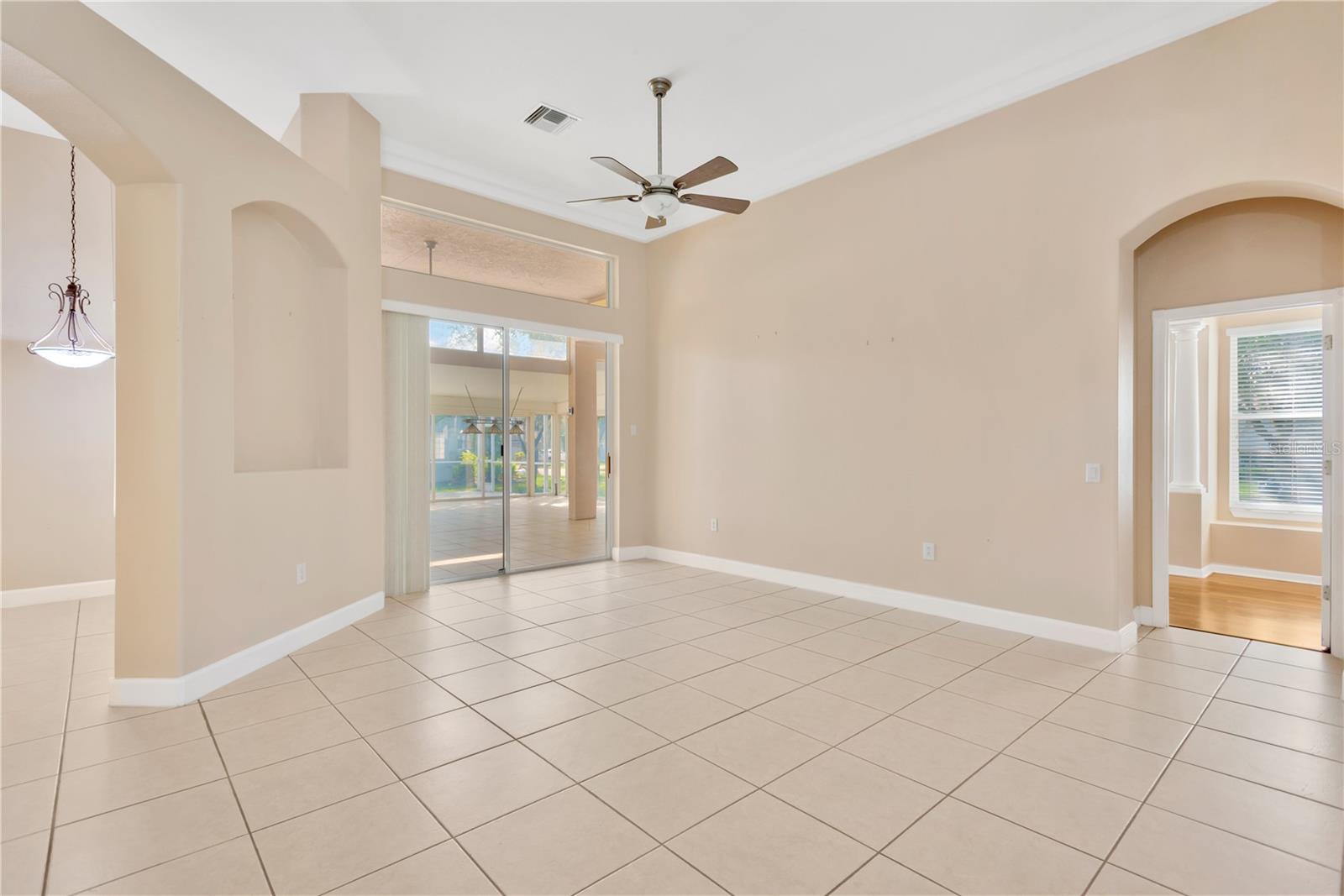 16315 SAMBOURNE LN, TAMPA, FL, 33647
