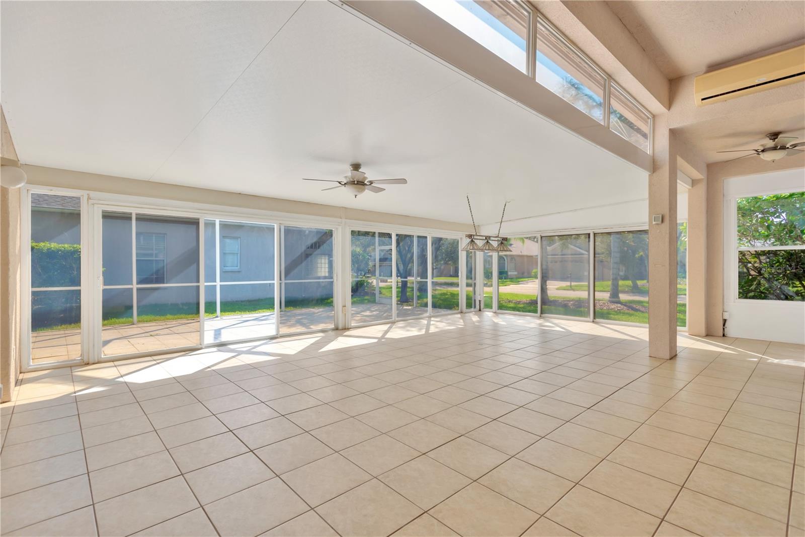 16315 SAMBOURNE LN, TAMPA, FL, 33647