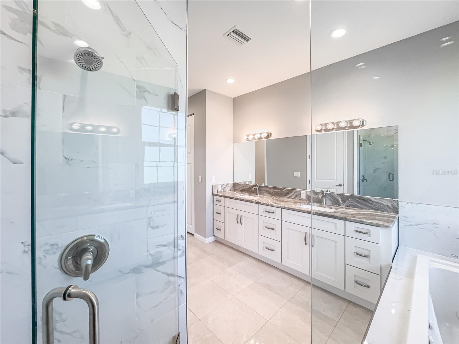 53 COXSWAIN CIR, PLACIDA, FL, 33946