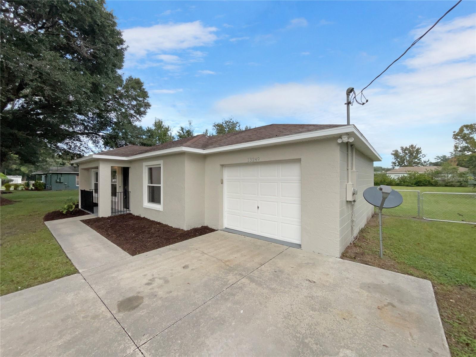 13249 ROSE HOLLOW WAY, ASTATULA, FL, 34705
