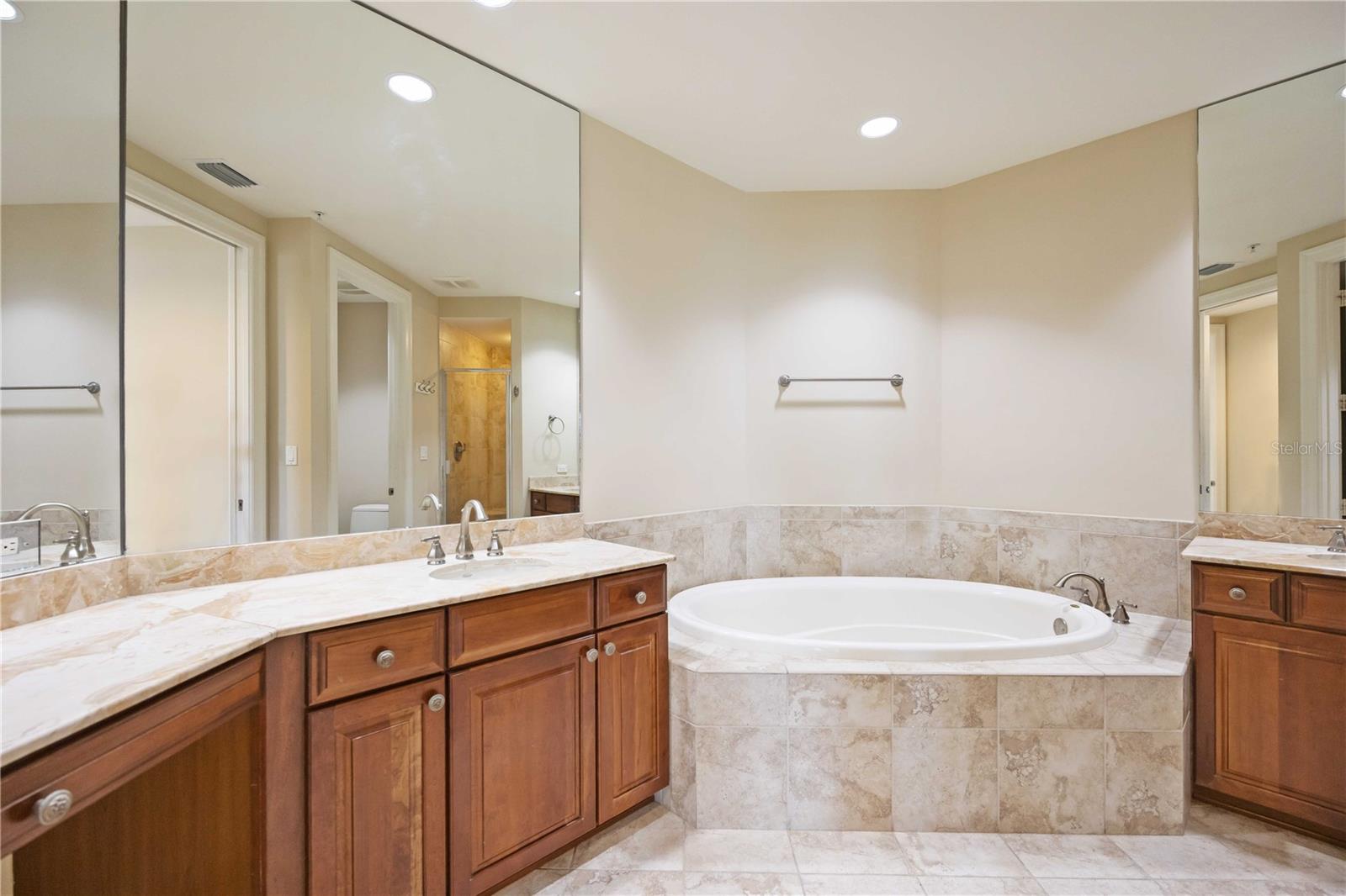 130 RIVIERA DUNES WAY #306, PALMETTO, FL, 34221