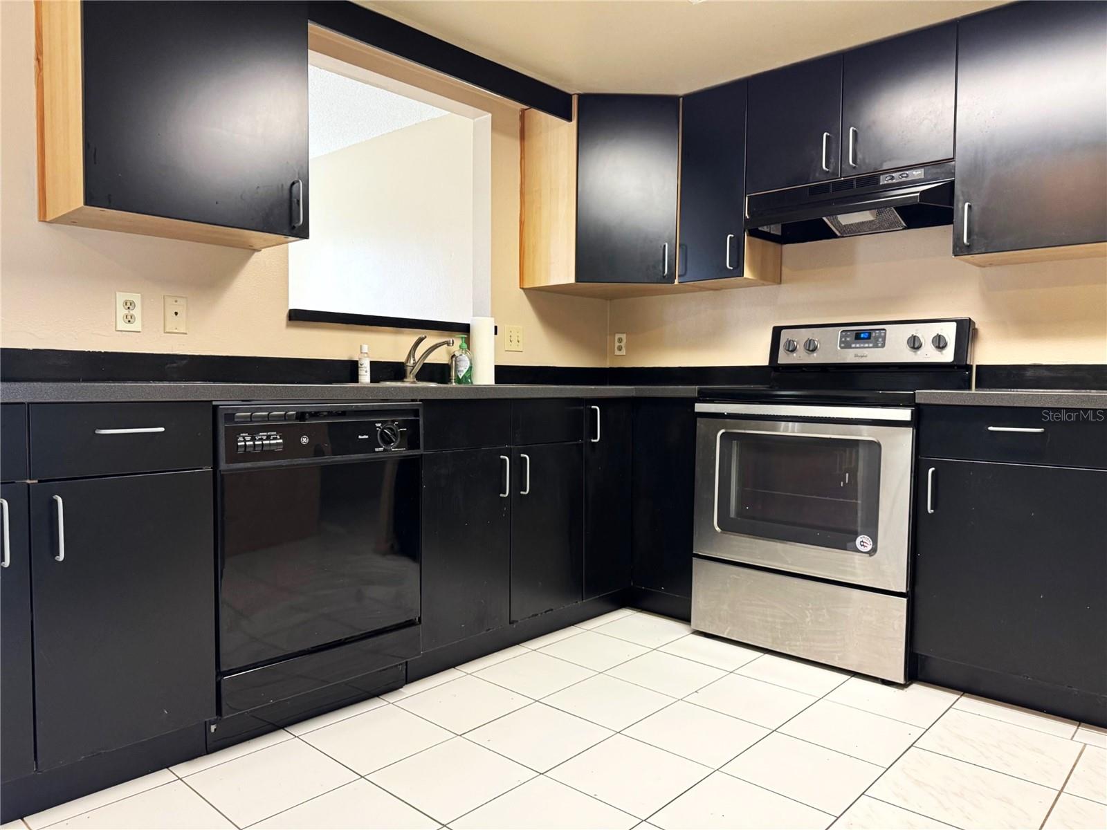 7140 ORCHID LAKE RD, NEW PORT RICHEY, FL, 34653