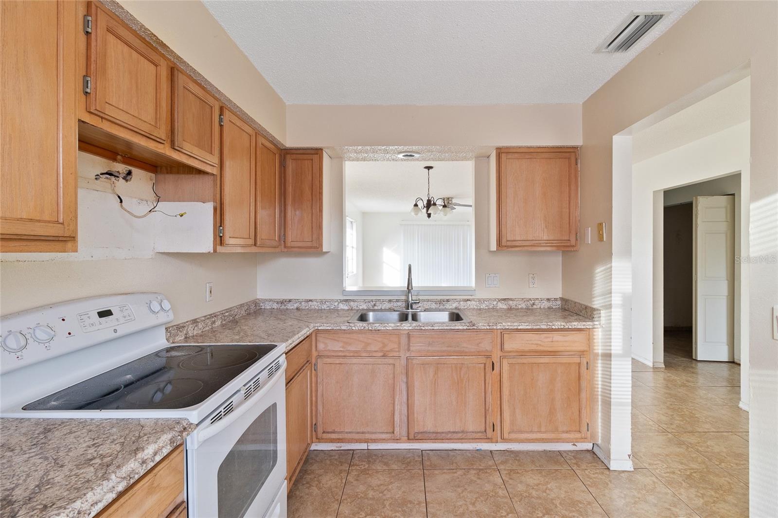 312 CAMILLIA LN #B, PORT CHARLOTTE, FL, 33954