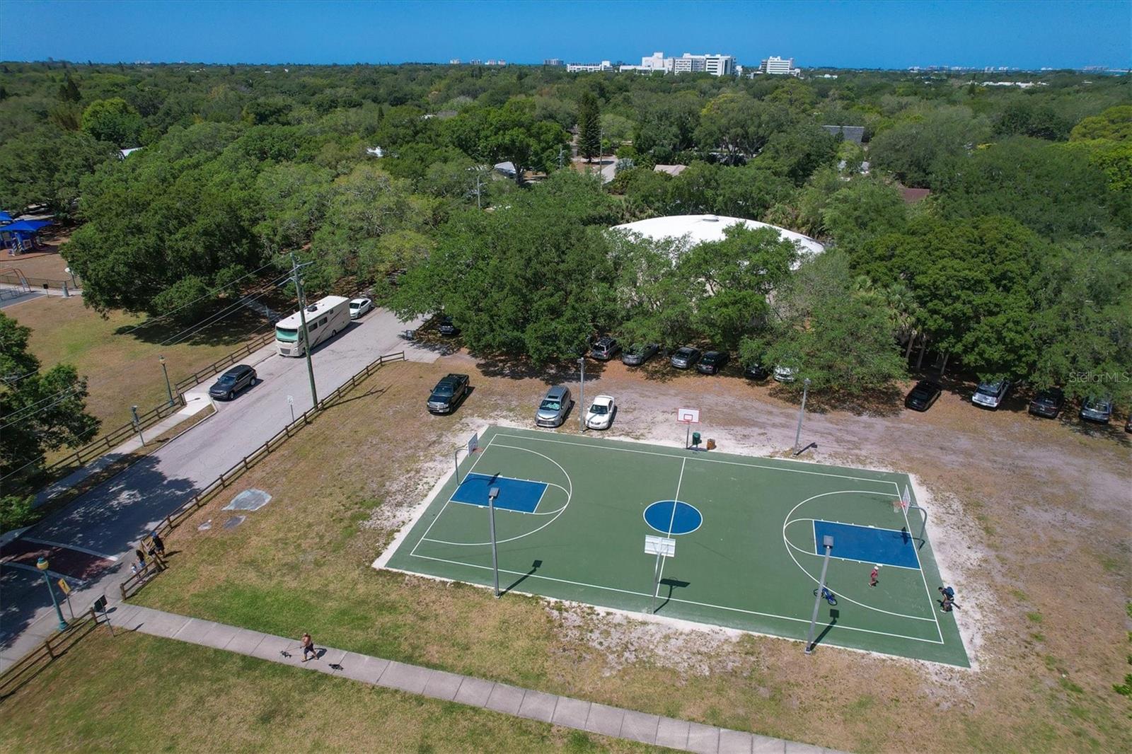 2563 PROSPECT ST, SARASOTA, FL, 34239