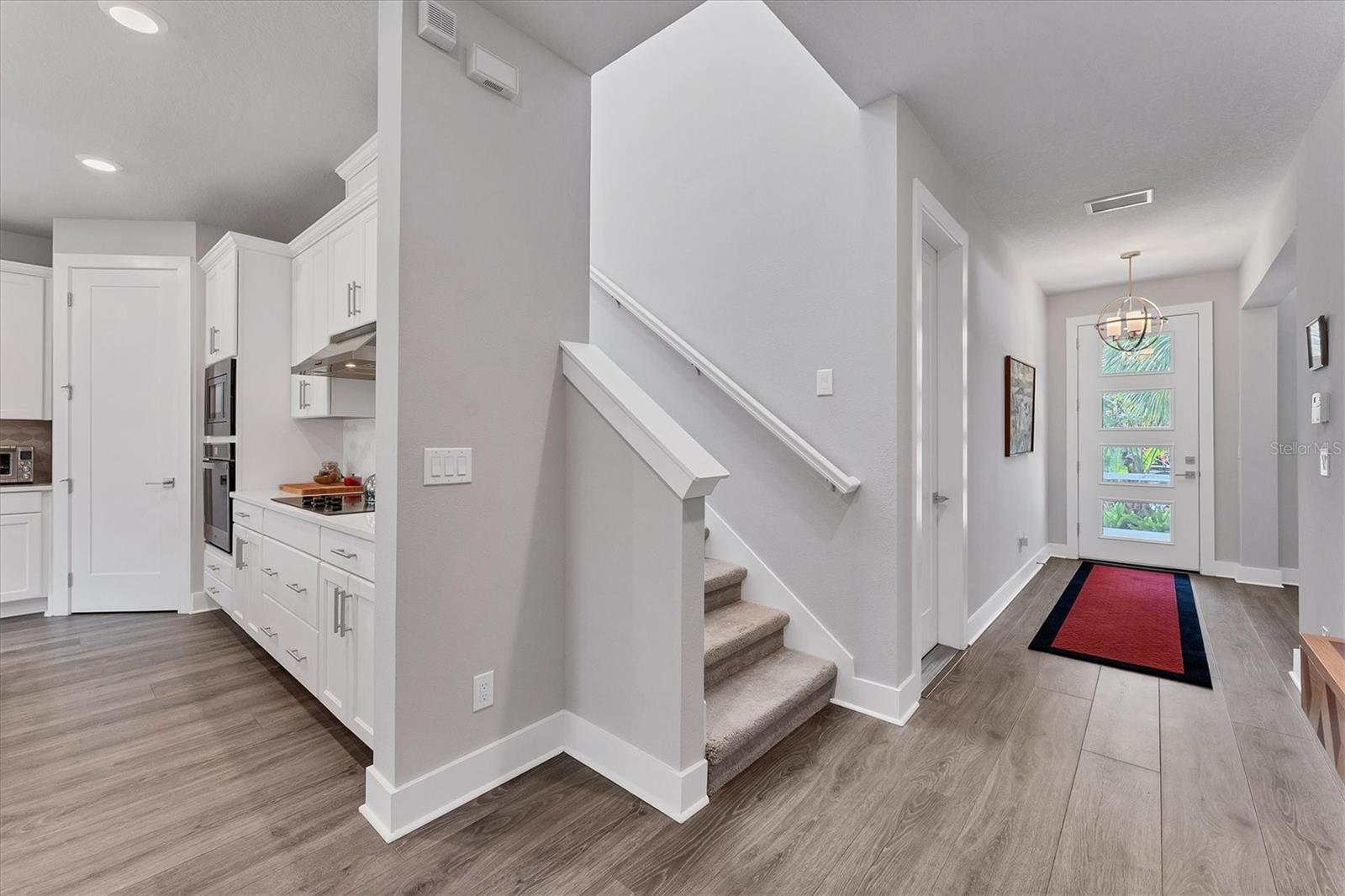 2563 PROSPECT ST, SARASOTA, FL, 34239