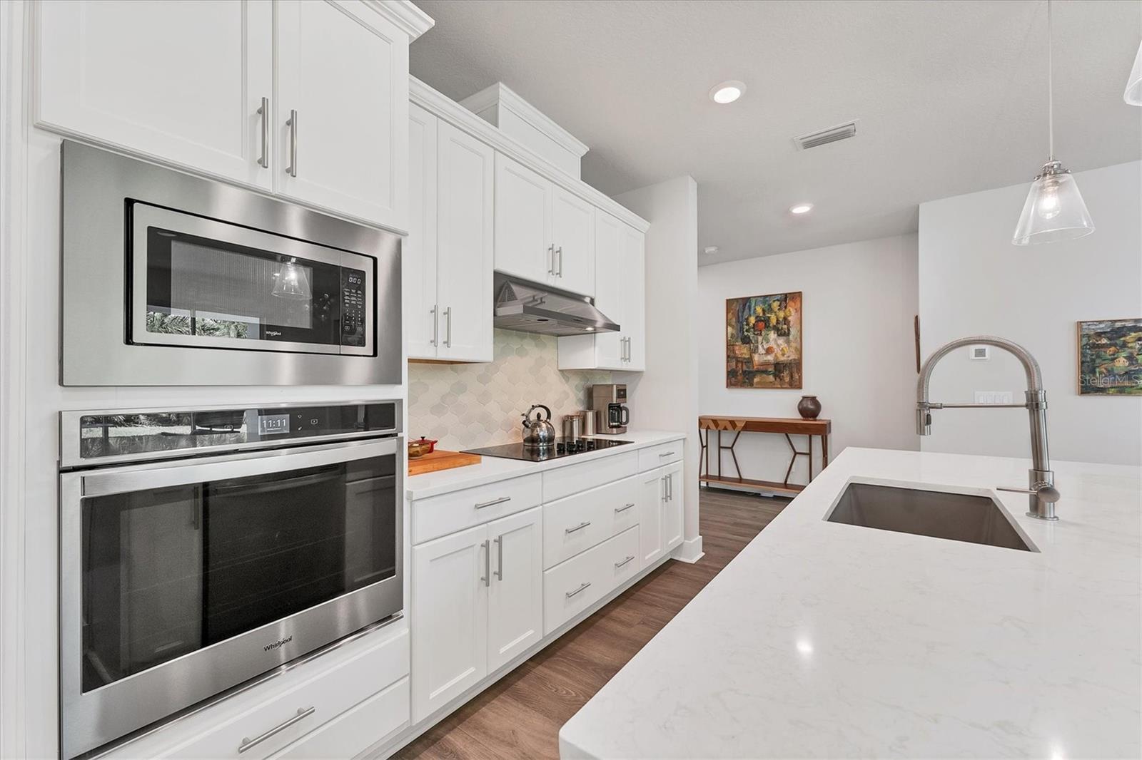 2563 PROSPECT ST, SARASOTA, FL, 34239