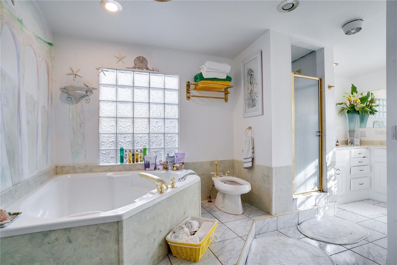 2406 S CLARK AVE, TAMPA, FL, 33629