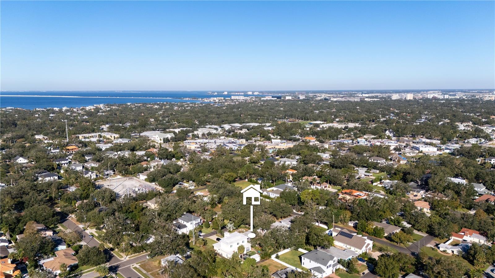 2406 S CLARK AVE, TAMPA, FL, 33629