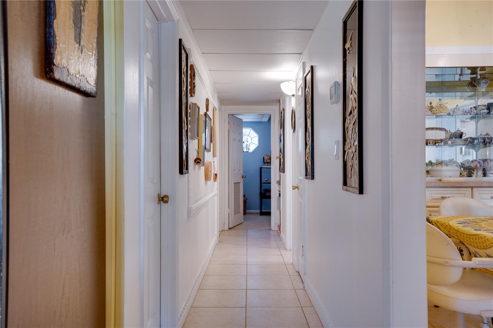 2406 S CLARK AVE, TAMPA, FL, 33629