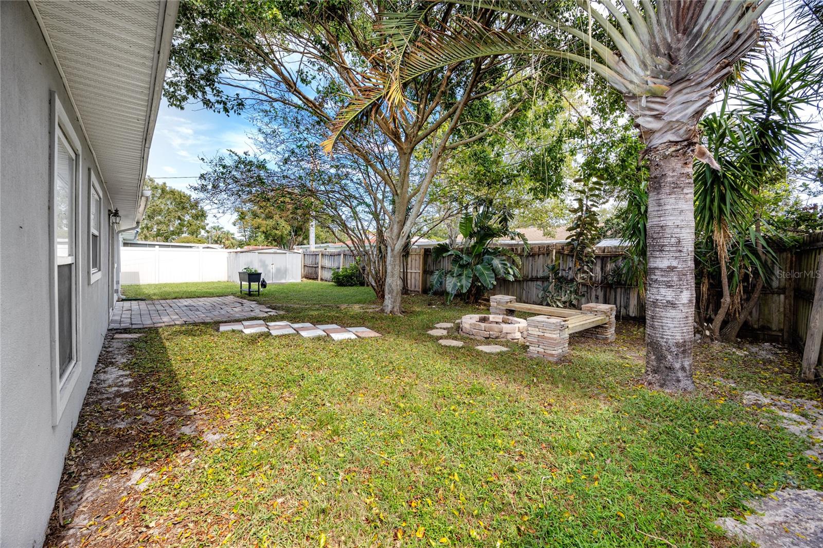 2185 PINE RIDGE DR, CLEARWATER, FL, 33763
