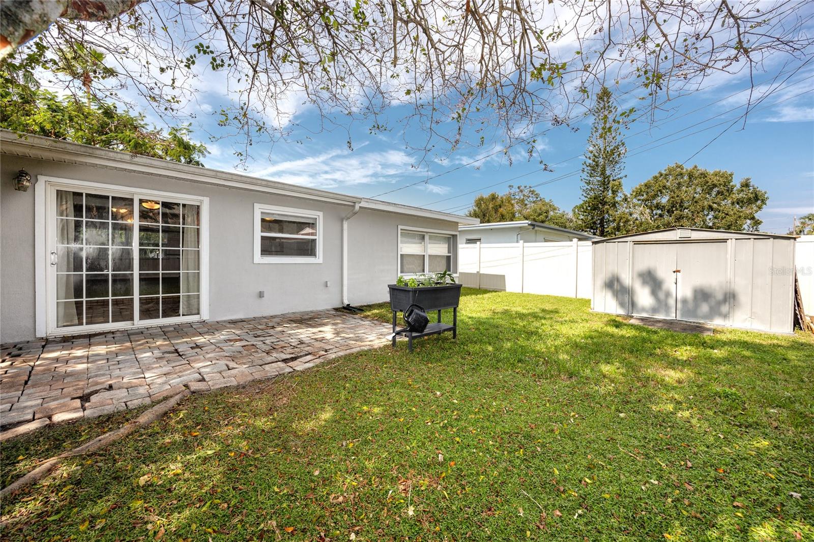 2185 PINE RIDGE DR, CLEARWATER, FL, 33763
