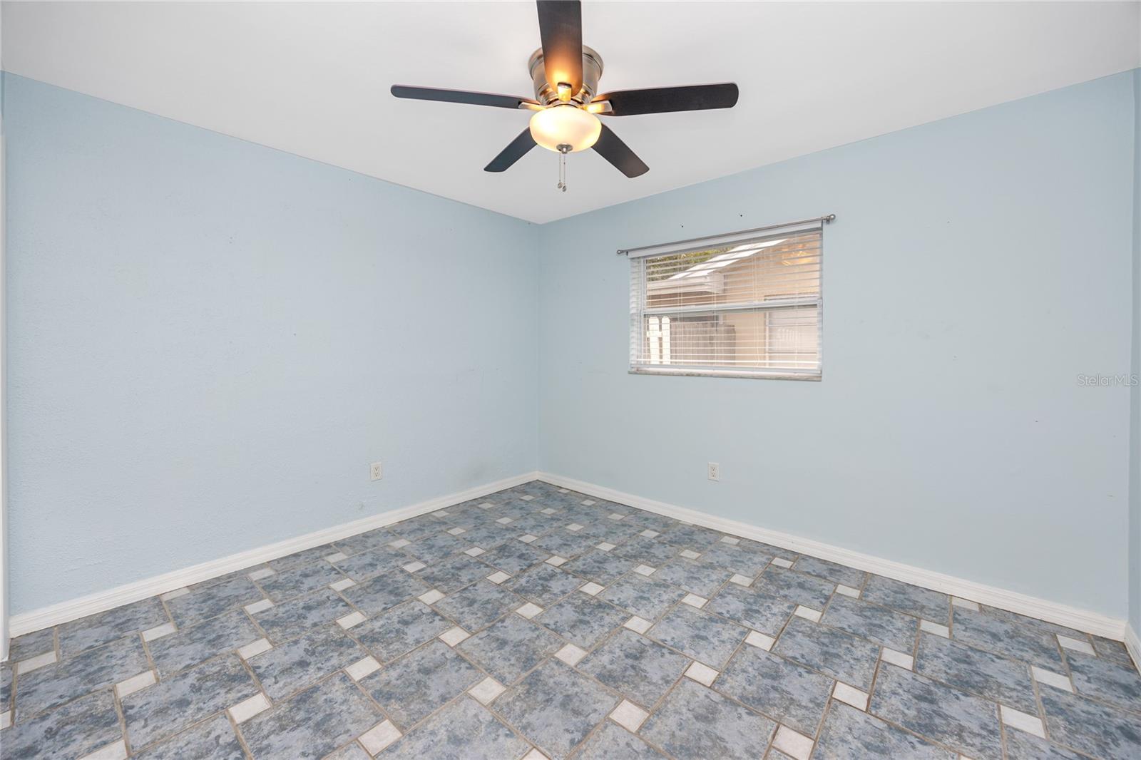 2185 PINE RIDGE DR, CLEARWATER, FL, 33763