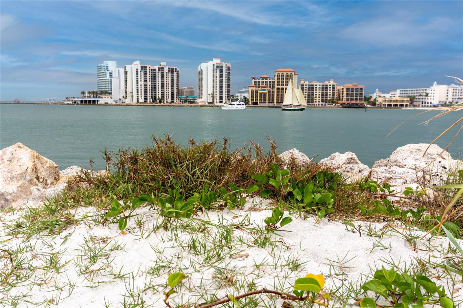 2185 PINE RIDGE DR, CLEARWATER, FL, 33763
