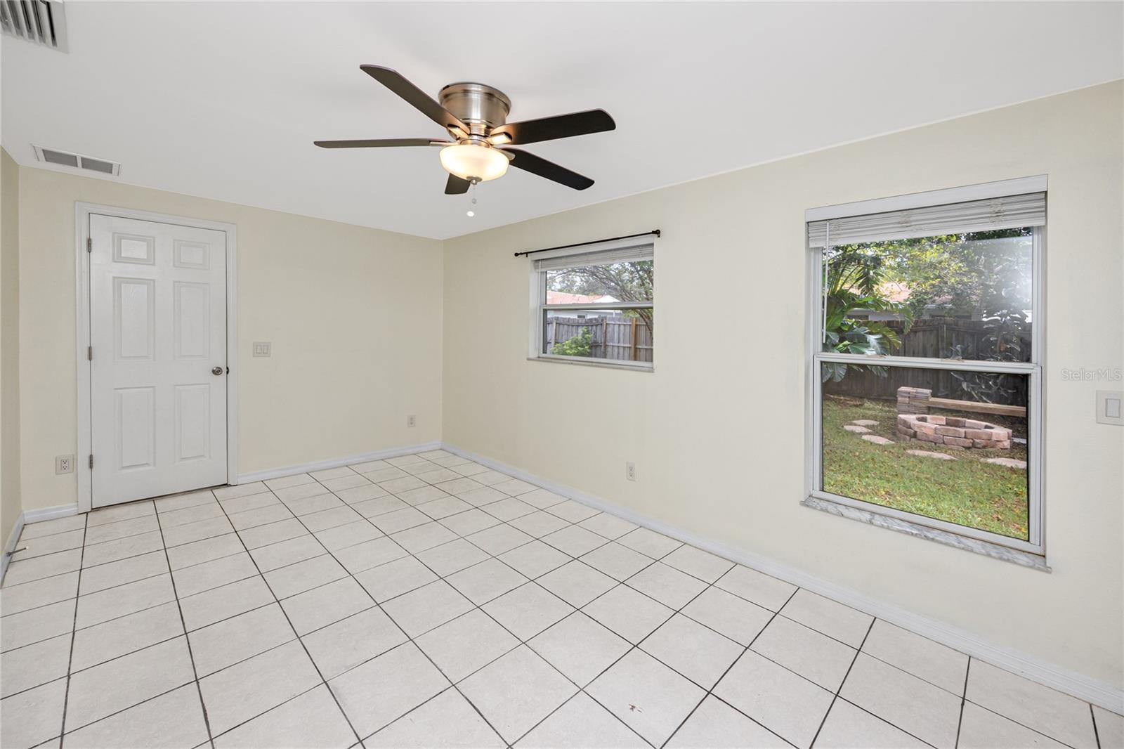 2185 PINE RIDGE DR, CLEARWATER, FL, 33763
