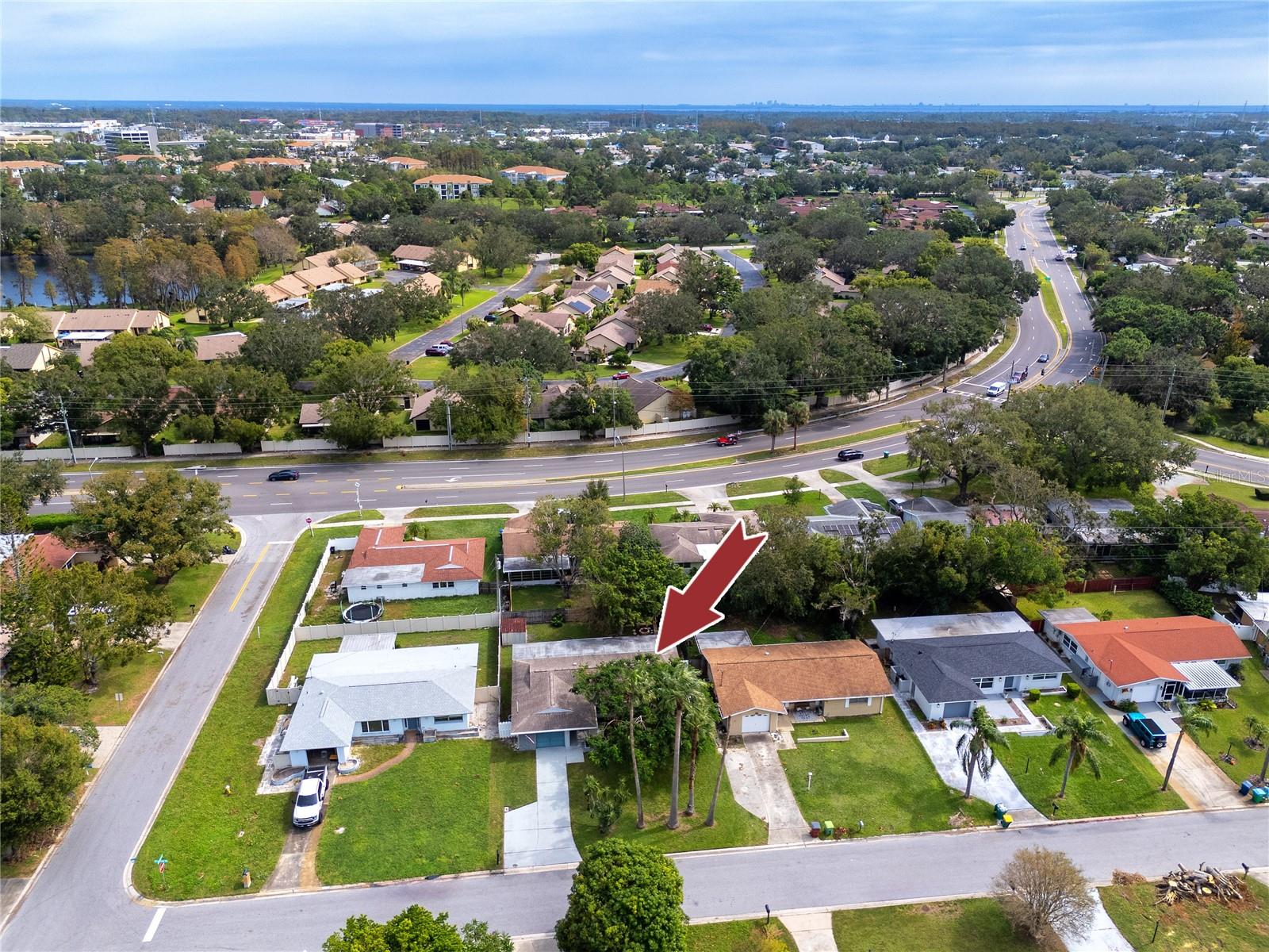 2185 PINE RIDGE DR, CLEARWATER, FL, 33763