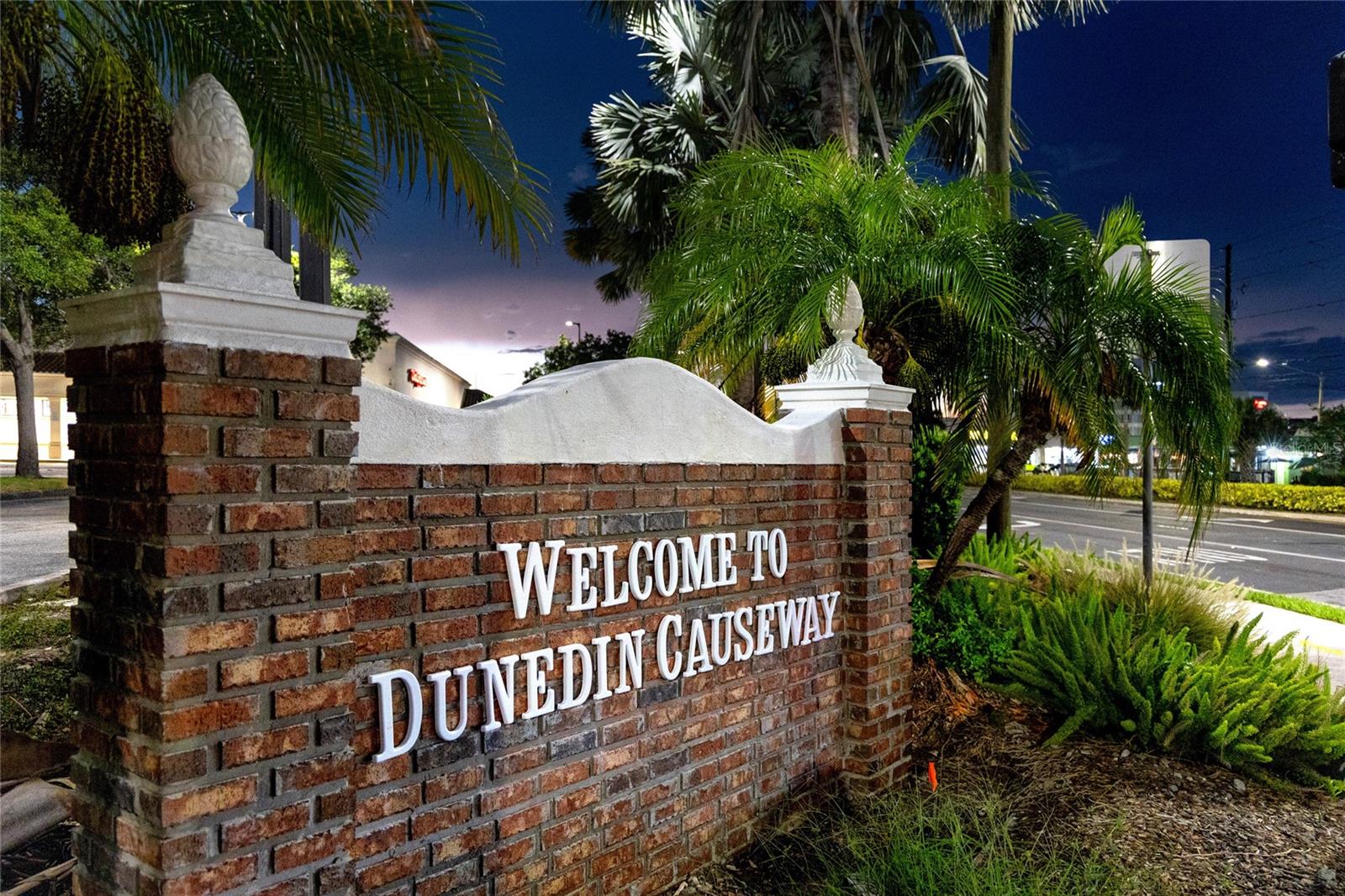 2185 PINE RIDGE DR, CLEARWATER, FL, 33763