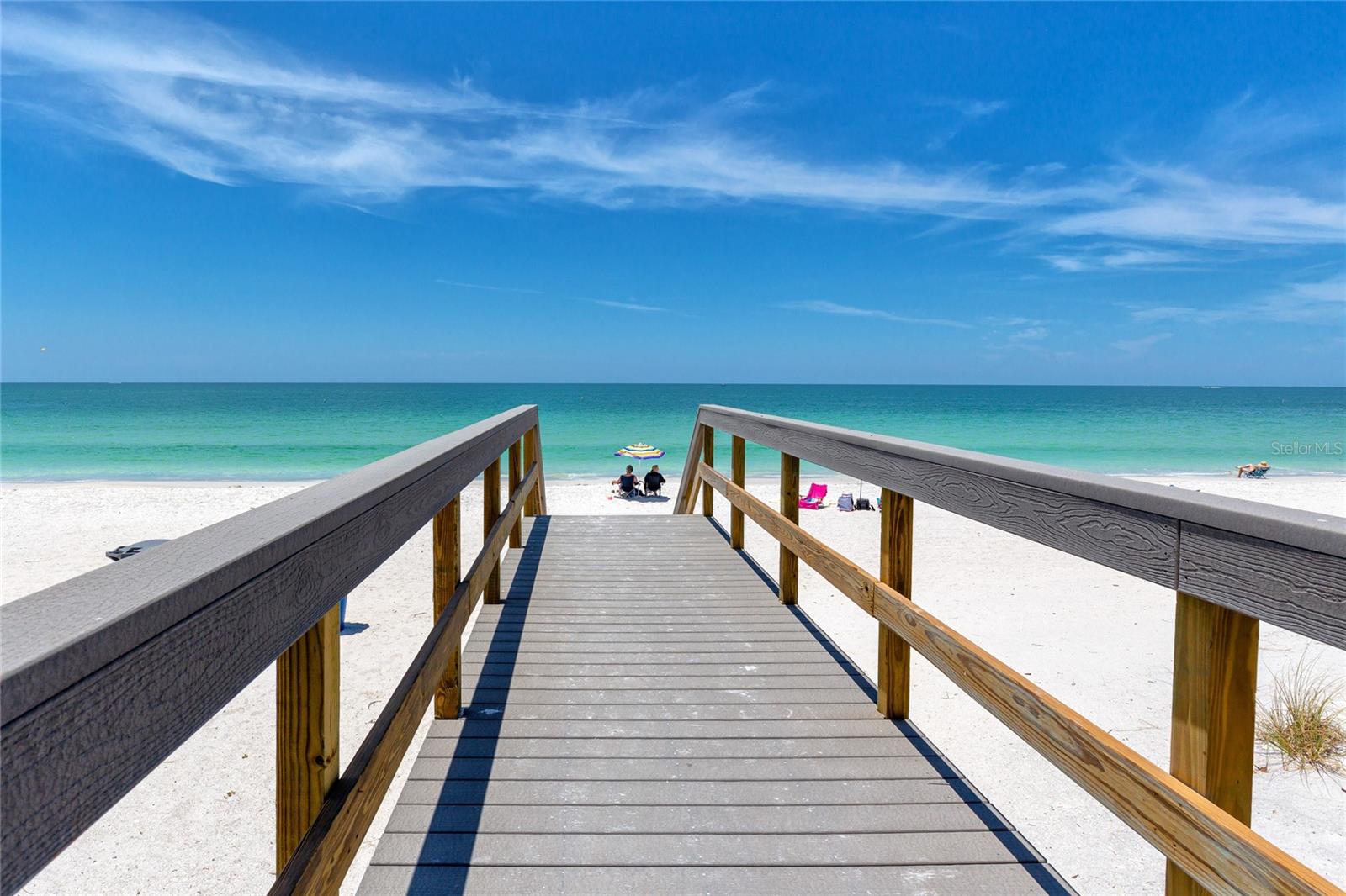 2185 PINE RIDGE DR, CLEARWATER, FL, 33763