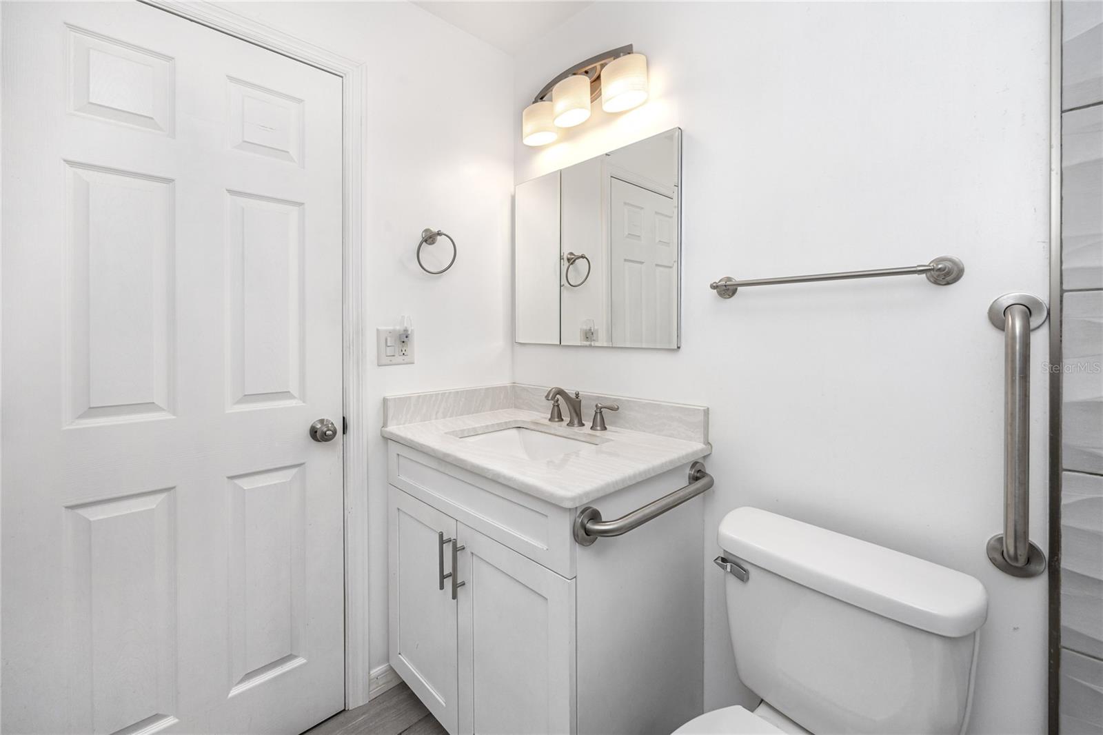 2185 PINE RIDGE DR, CLEARWATER, FL, 33763