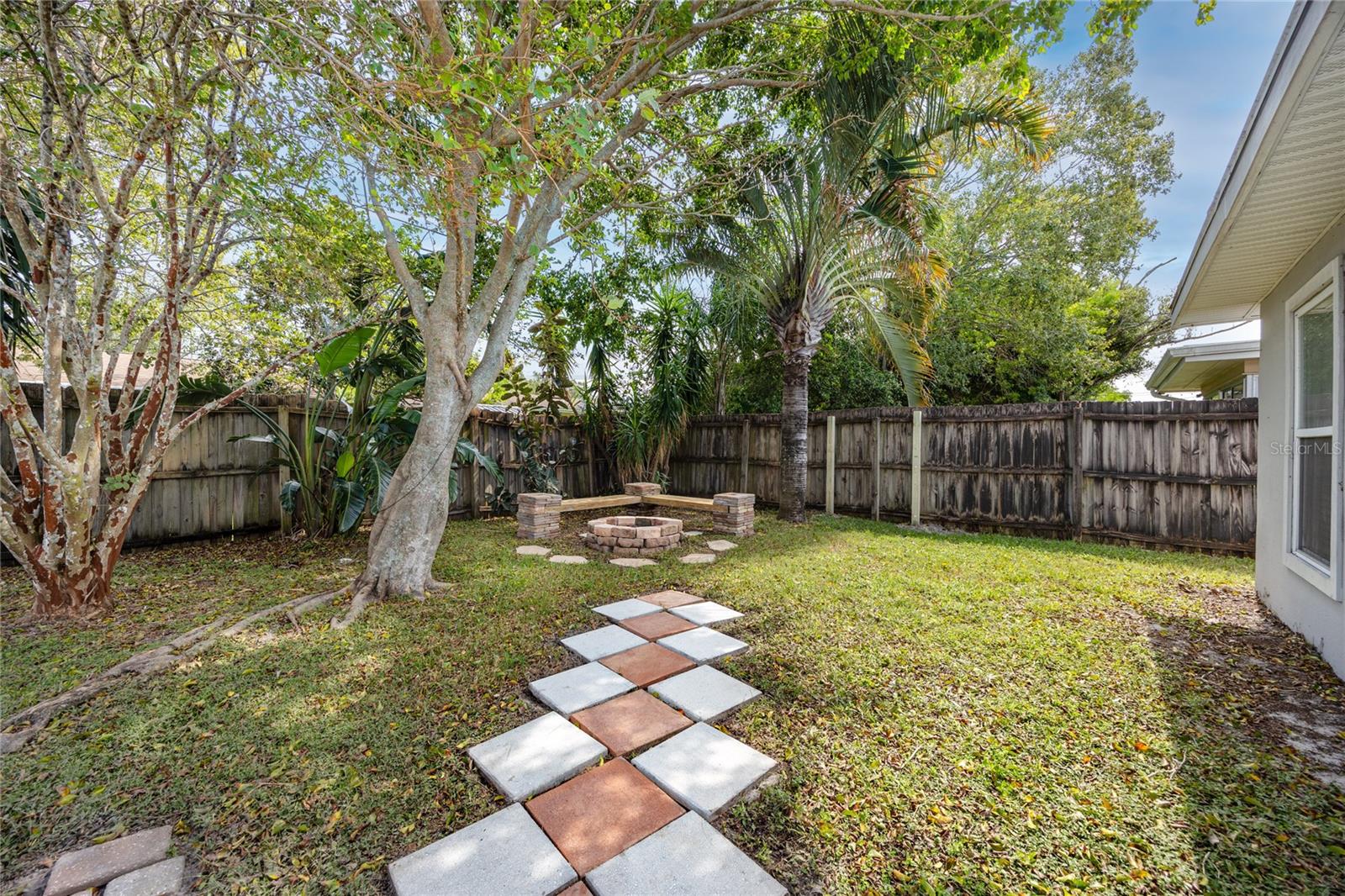 2185 PINE RIDGE DR, CLEARWATER, FL, 33763