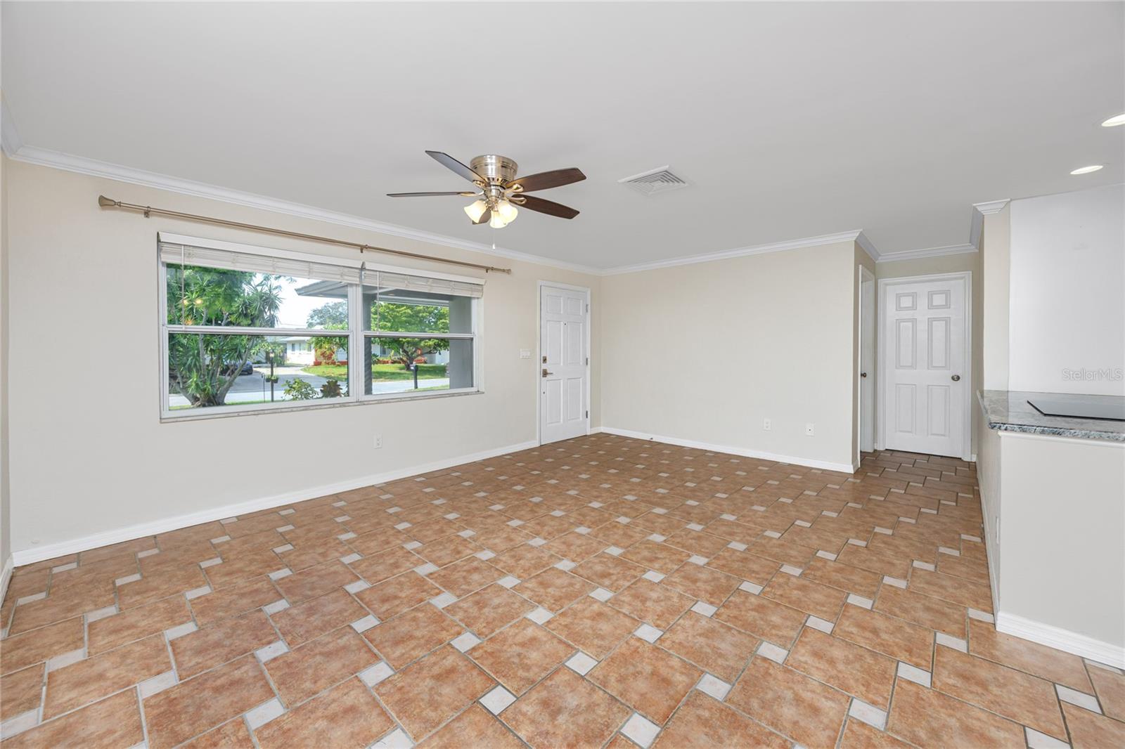 2185 PINE RIDGE DR, CLEARWATER, FL, 33763