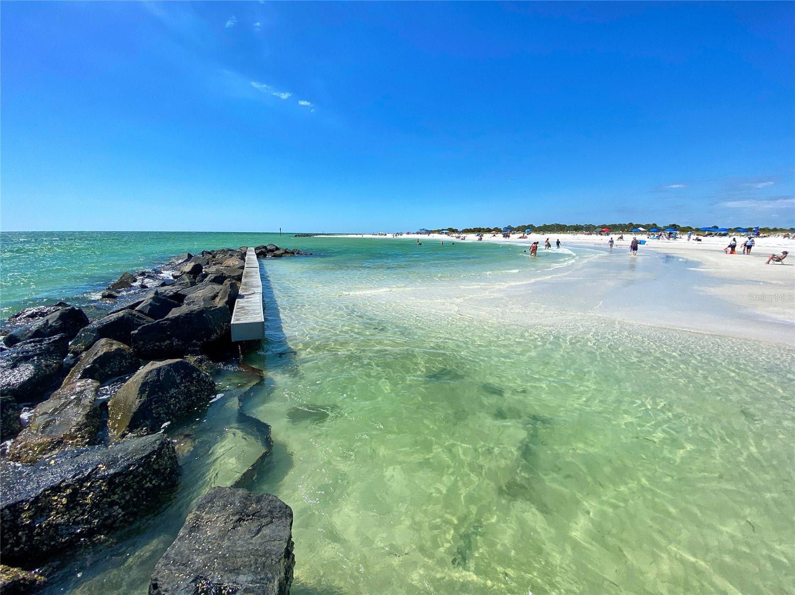 2185 PINE RIDGE DR, CLEARWATER, FL, 33763