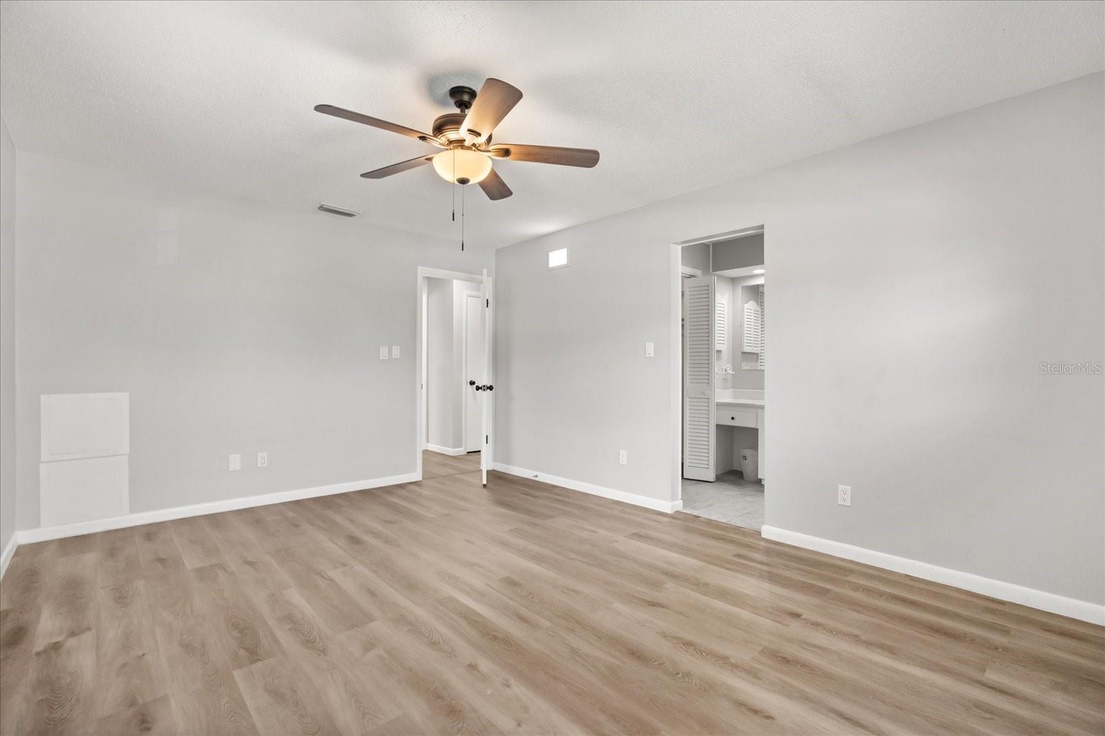 3220 CROOKED OAK CT, ORLANDO, FL, 32808