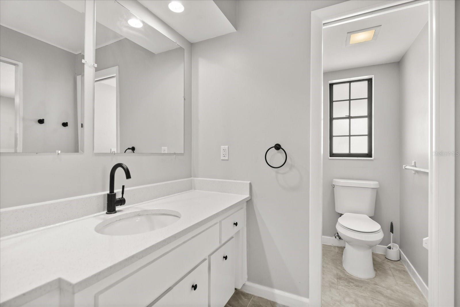 3220 CROOKED OAK CT, ORLANDO, FL, 32808