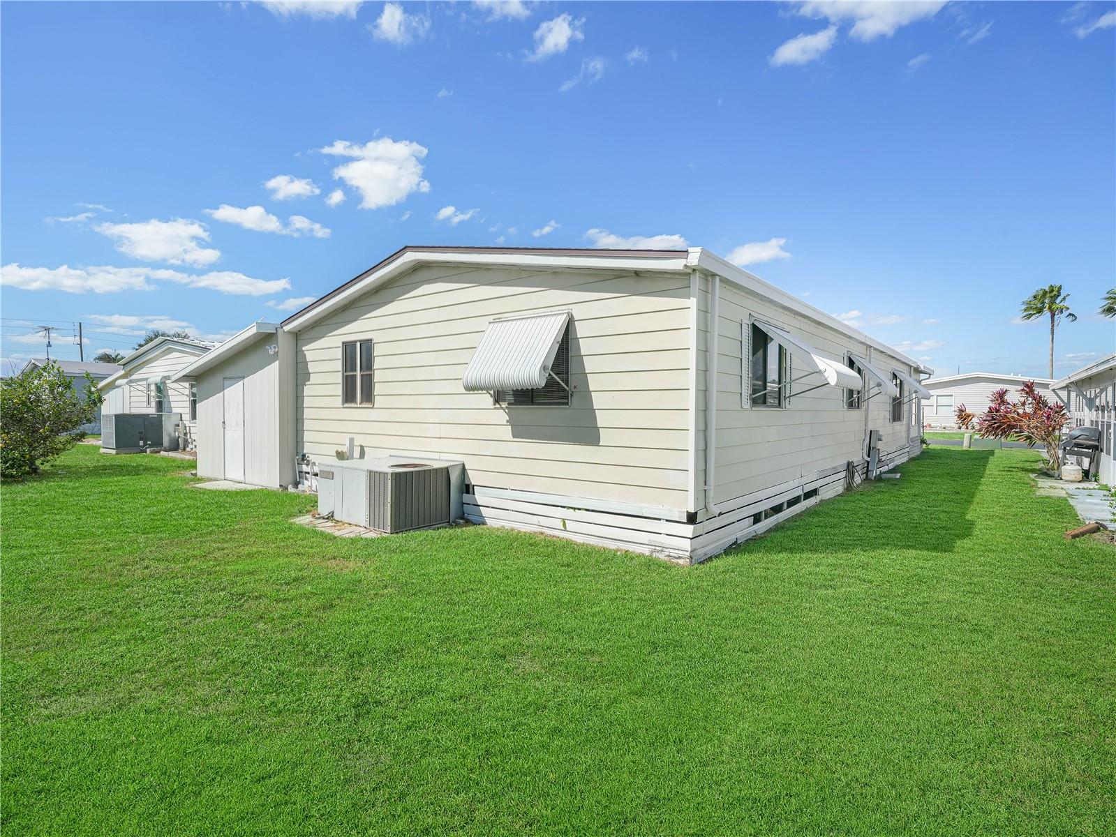 L4948241 Property Photo