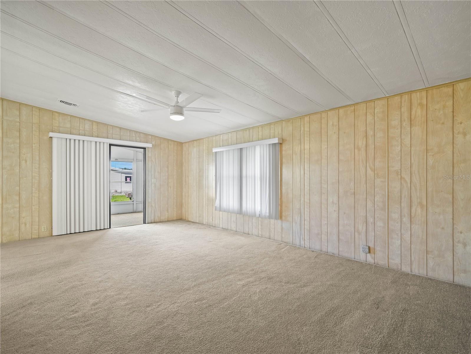 L4948241 Property Photo