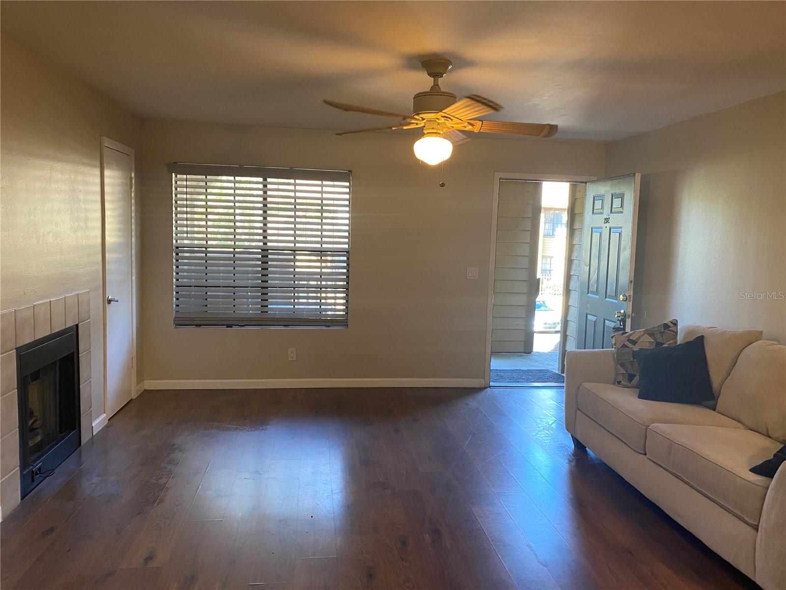 375 LAKE ONTARIO CT #202, ALTAMONTE SPRINGS, FL, 32701