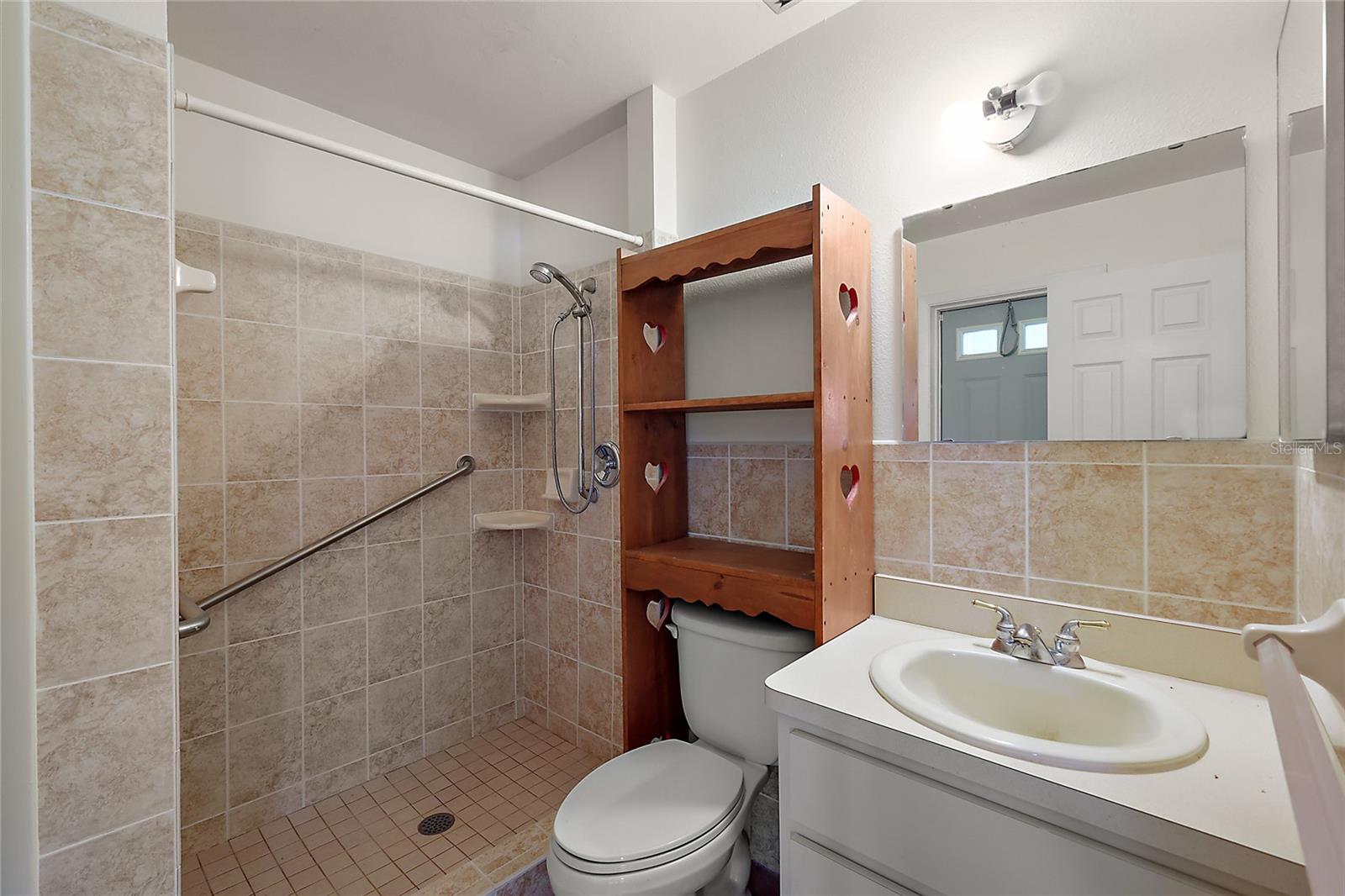 5011 GRIFFIN VIEW DR, LADY LAKE, FL, 32159