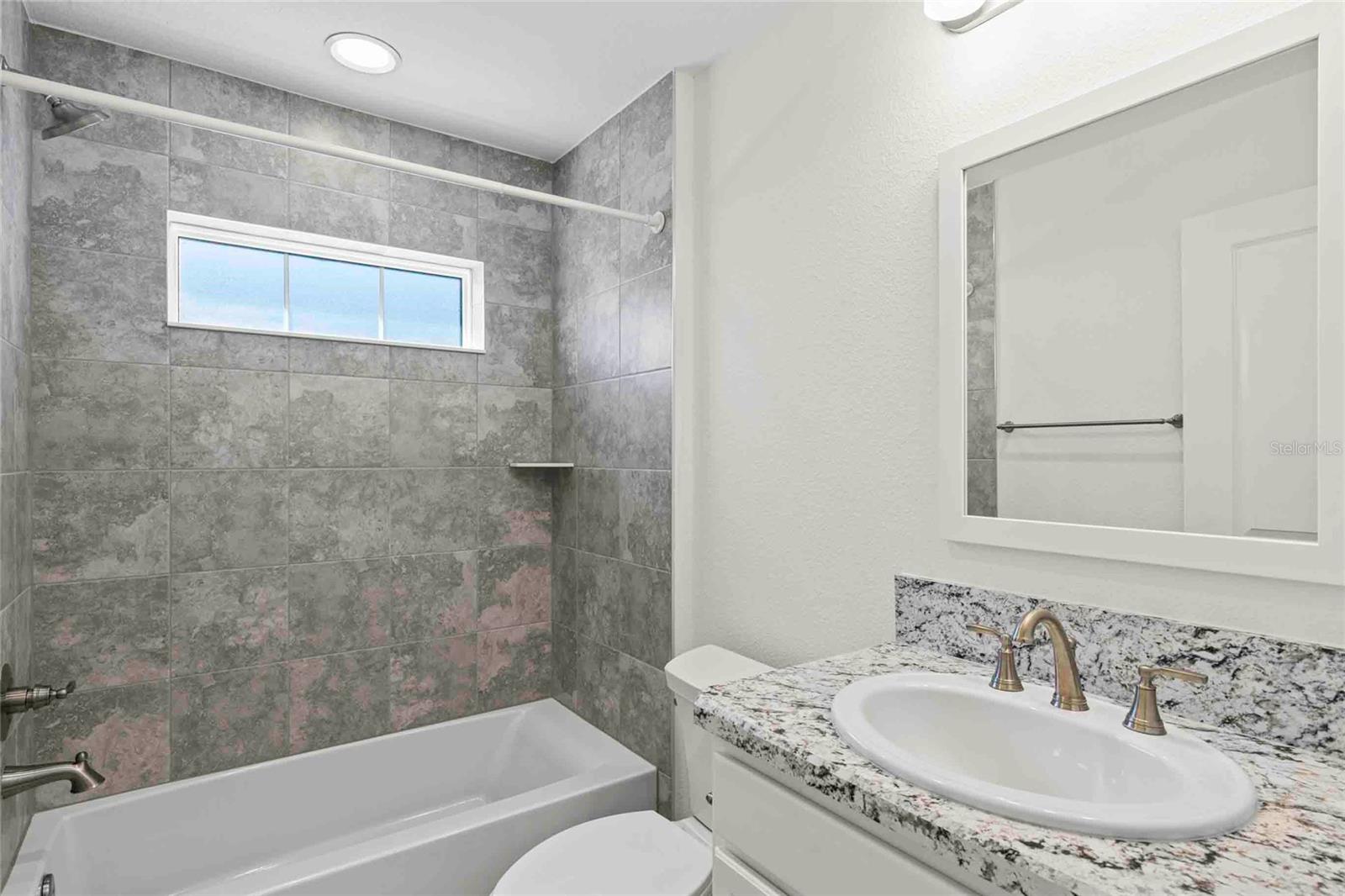 2740 ALDER AVE, MIDDLETON, FL, 34762