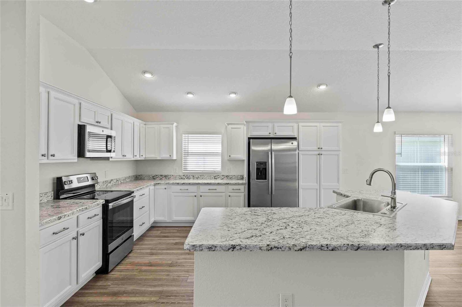 2740 ALDER AVE, MIDDLETON, FL, 34762